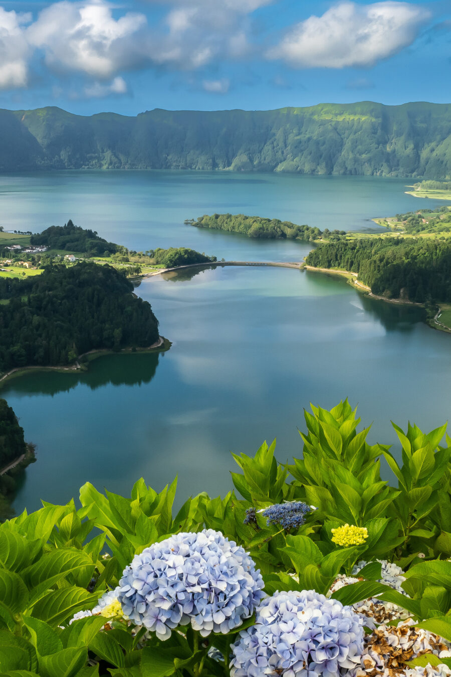 23 AZ0928 Titel Azoren 4mb