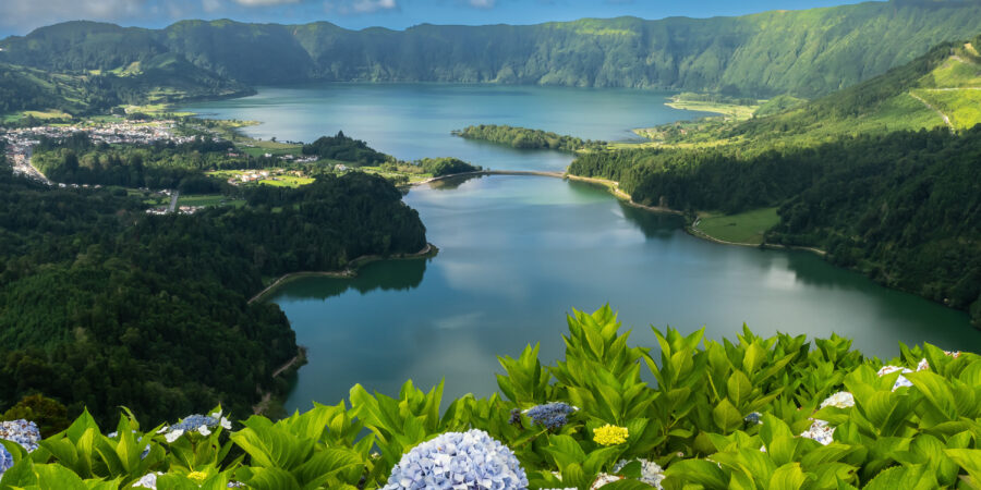 23 AZ0928 Titel Azoren 4mb